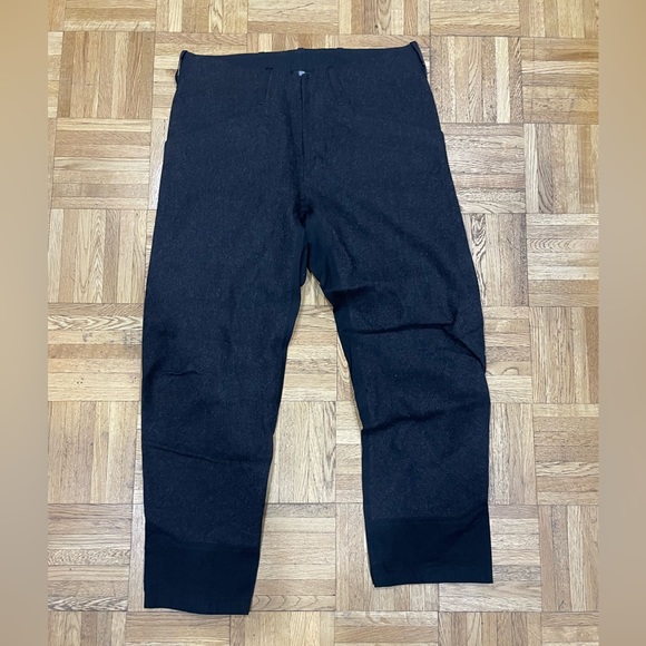 Mens Arc’teryx Veilance pants size 30 - Picture 2 of 7